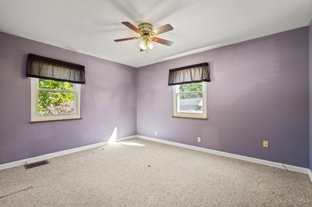 3828 St Johns Terrace, Deer Park, OH 45236