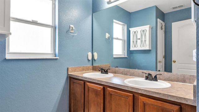 7755 CANTERBURY CIRCLE, Lakeland, FL 33810