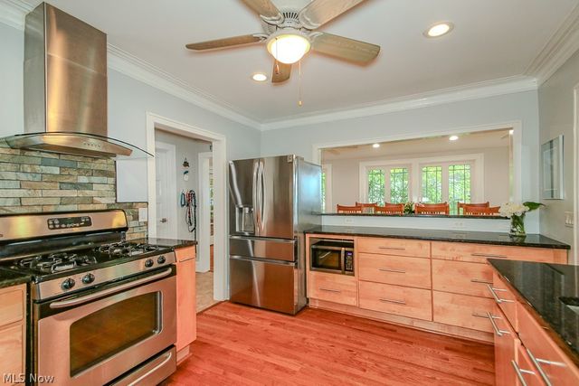 7839 Lake Shore Boulevard, Mentor On The Lake, OH 44060