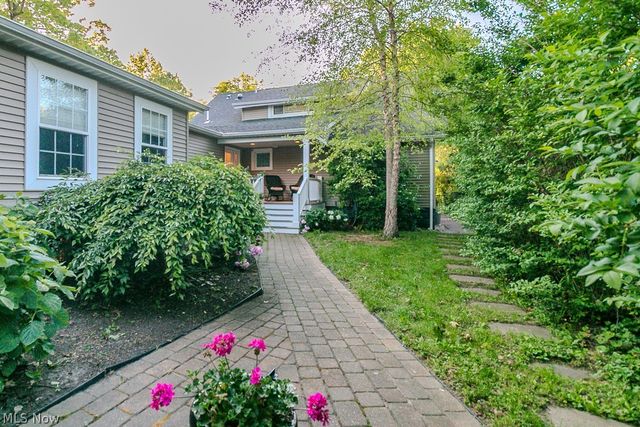 7839 Lake Shore Boulevard, Mentor On The Lake, OH 44060