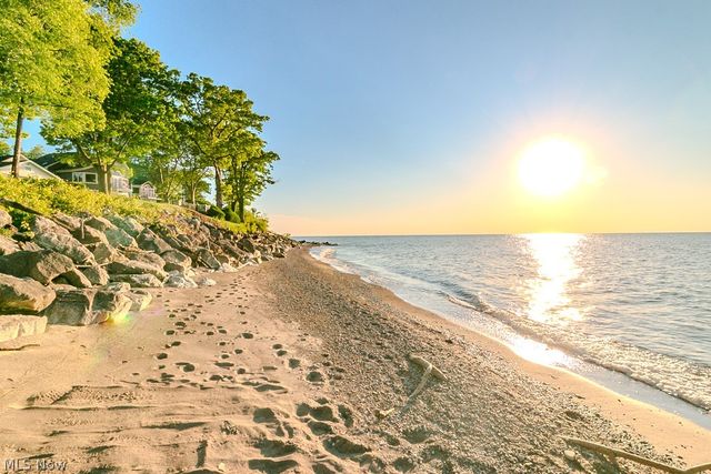 7839 Lake Shore Boulevard, Mentor On The Lake, OH 44060
