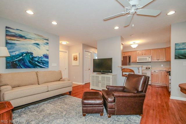 7839 Lake Shore Boulevard, Mentor On The Lake, OH 44060