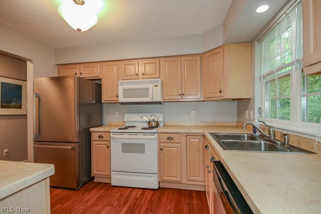 7839 Lake Shore Boulevard, Mentor On The Lake, OH 44060
