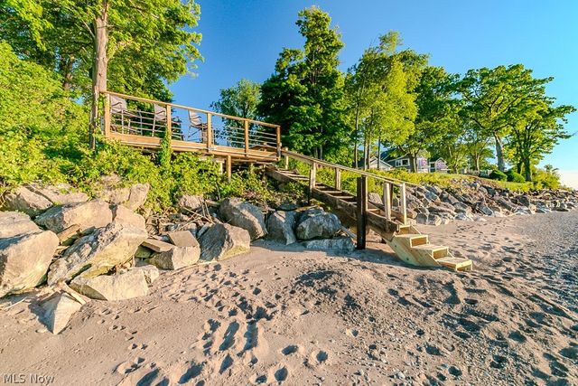 7839 Lake Shore Boulevard, Mentor On The Lake, OH 44060