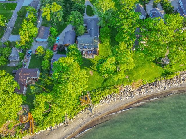 7839 Lake Shore Boulevard, Mentor On The Lake, OH 44060