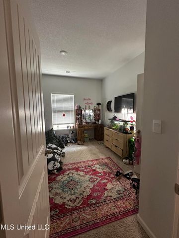 8781 Mary Francis Drive, Southaven, MS 38671