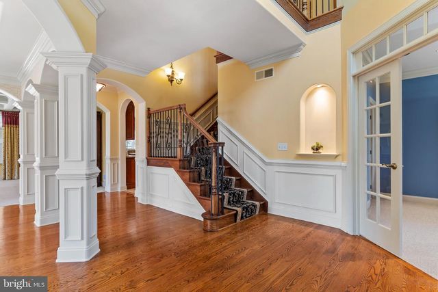2301 CLARIDGE CT, Enola, PA 17025