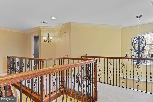 2301 CLARIDGE CT, Enola, PA 17025