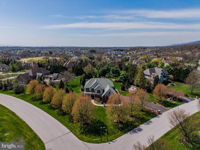 2301 CLARIDGE CT, Enola, PA 17025