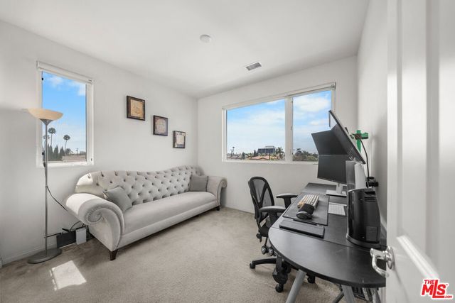 10712 Parrot Avenue, Downey, CA 90241