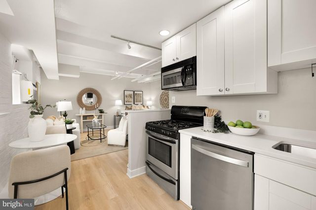 1514 17TH ST NW #B4, Washington, DC 20036