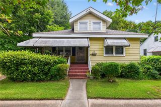 2005 Piedmont AVE, Portsmouth, VA 23704