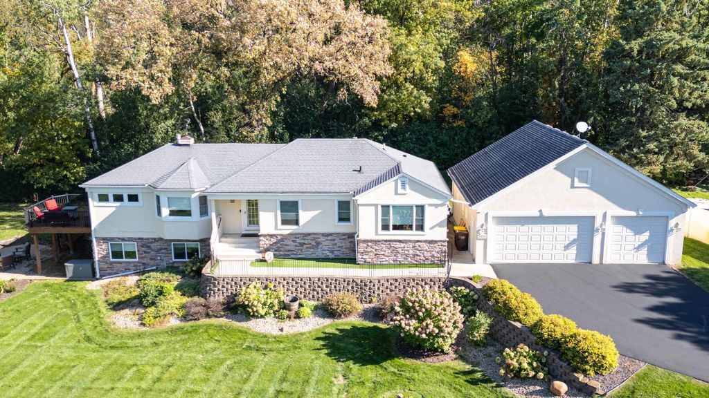 9910 Credit River Boulevard, Prior Lake, MN 55372 — photo 3