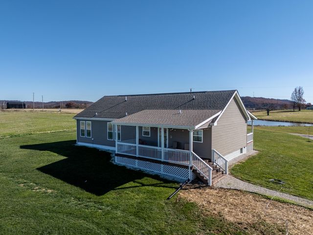 2809 Beechtree Pike, Wallingford, KY 41093