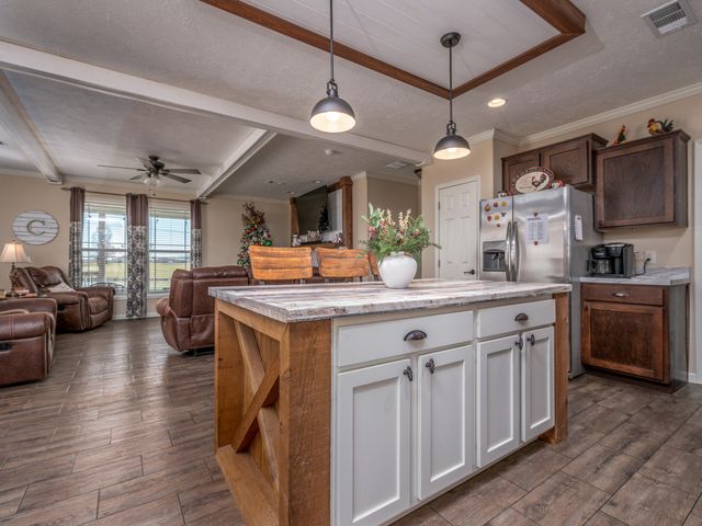 2809 Beechtree Pike, Wallingford, KY 41093