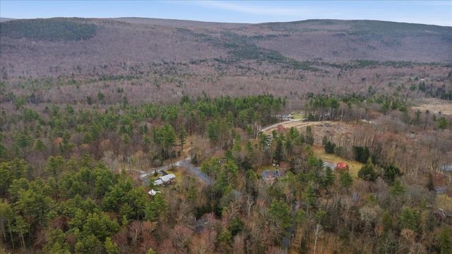 367 Shady Pines, Sunderland, VT 05250