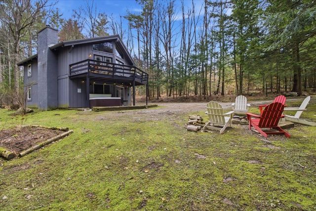 367 Shady Pines, Sunderland, VT 05250