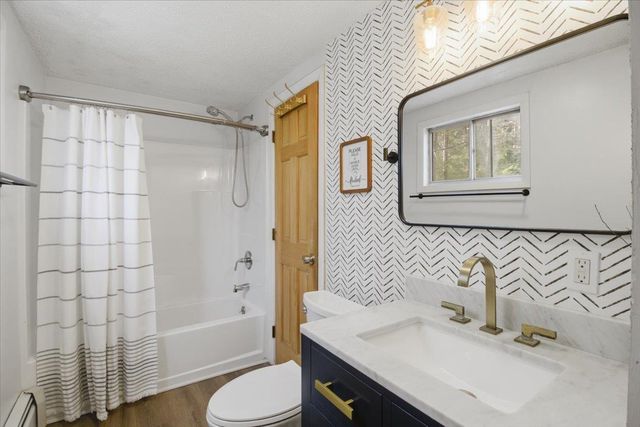 367 Shady Pines, Sunderland, VT 05250