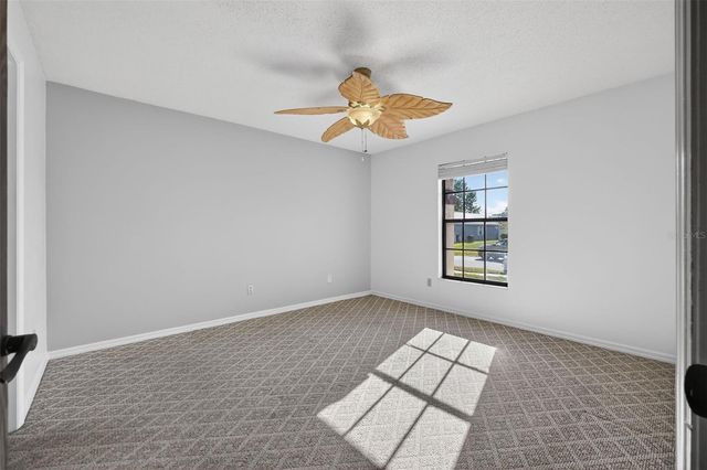 10464 BRIDLEWOOD AVENUE, Orlando, FL 32825