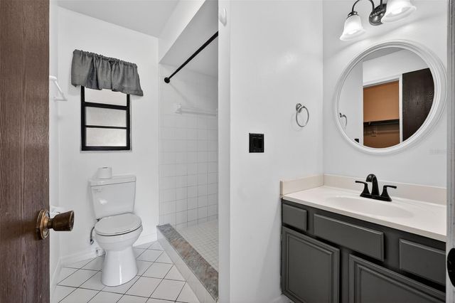 10464 BRIDLEWOOD AVENUE, Orlando, FL 32825