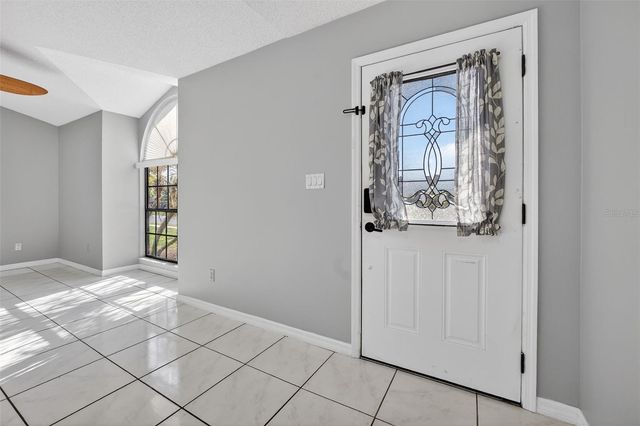 10464 BRIDLEWOOD AVENUE, Orlando, FL 32825