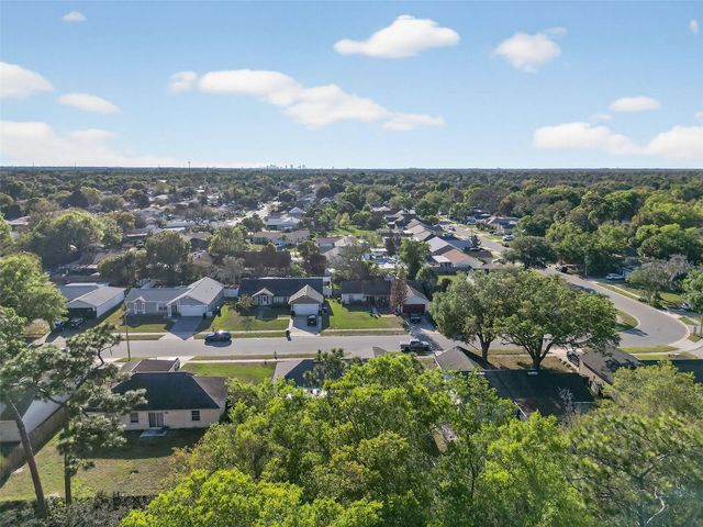 10464 BRIDLEWOOD AVENUE, Orlando, FL 32825