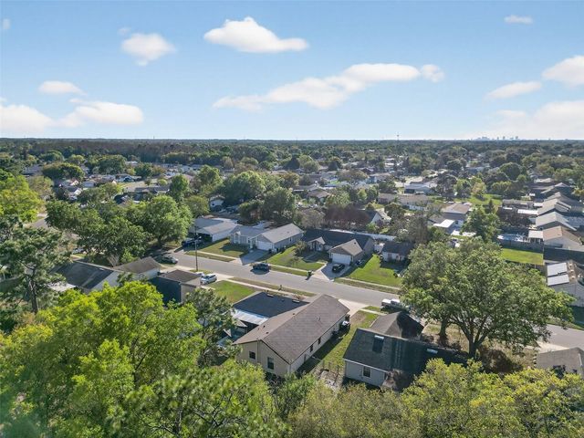 10464 BRIDLEWOOD AVENUE, Orlando, FL 32825