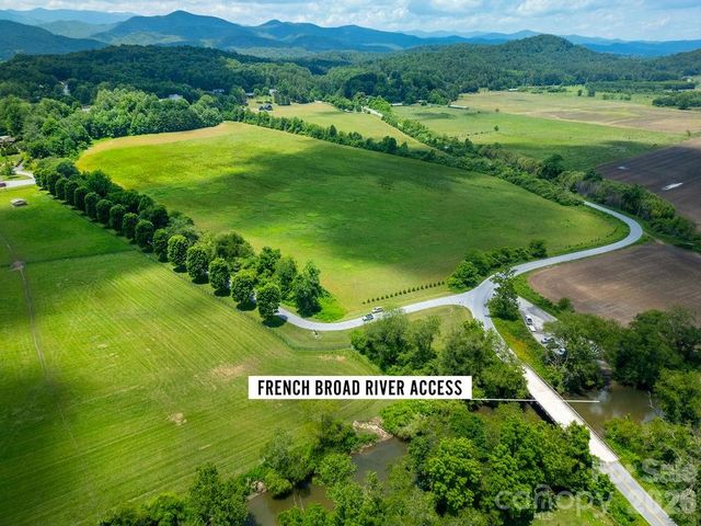 Mini Farm 3 TBD Coventry Drive, Brevard, NC 28712