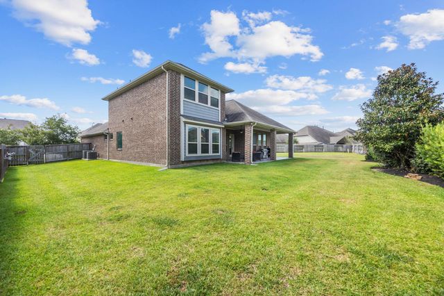 16807 Dry Creek Falls Boulevard, Cypress, TX 77433