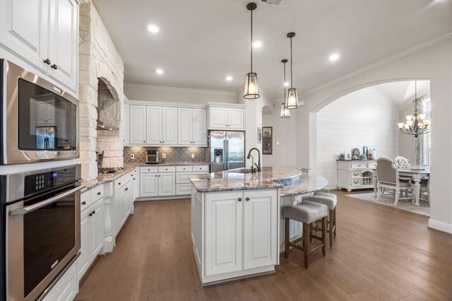 16807 Dry Creek Falls Boulevard, Cypress, TX 77433