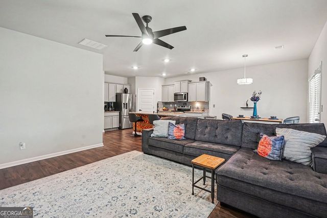 351 Pepin Court, Hoschton, GA 30548