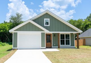 399 N George, Petal, MS 39465