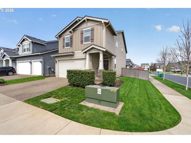 2081 SILVERSTONE Dr, Forest Grove, OR 97116