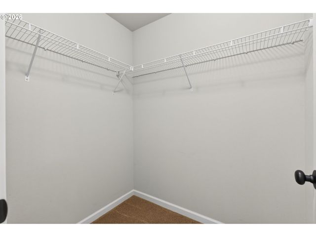 2081 SILVERSTONE Dr, Forest Grove, OR 97116