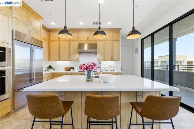 45349 Tom Blalock St 402, Fremont, CA 94539