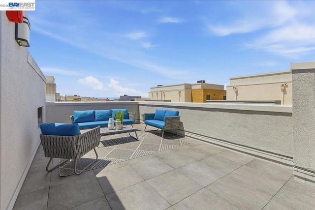 45349 Tom Blalock St 402, Fremont, CA 94539