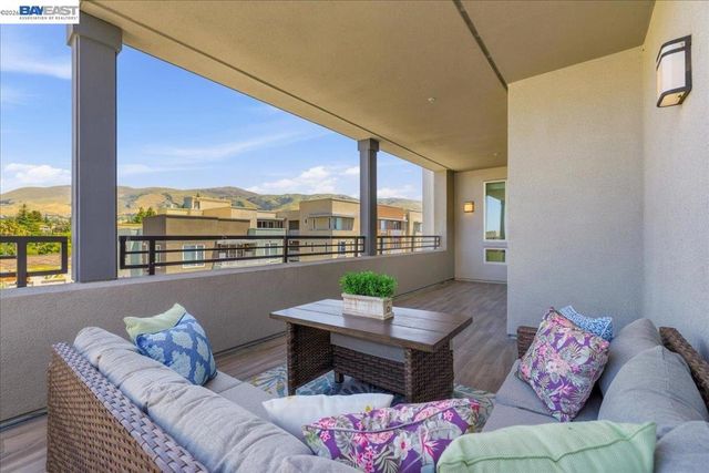 45349 Tom Blalock St 402, Fremont, CA 94539