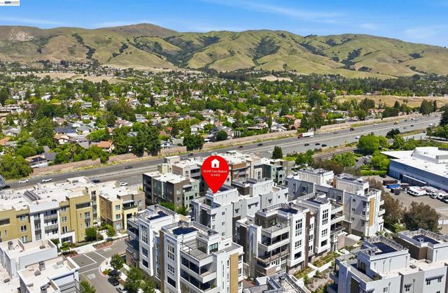 45349 Tom Blalock St 402, Fremont, CA 94539