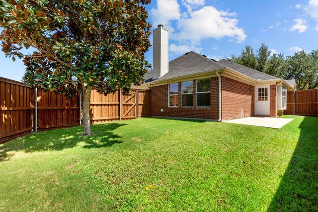 12427 Red Hawk Drive, Frisco, TX 75033