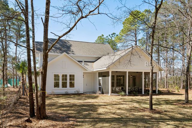 86 Clifton Dr, Okatie, SC 29909