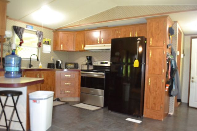 1557 Add Stafford Rd, Hilham, TN 38568