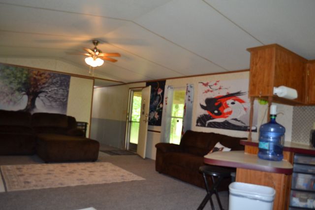 1557 Add Stafford Rd, Hilham, TN 38568