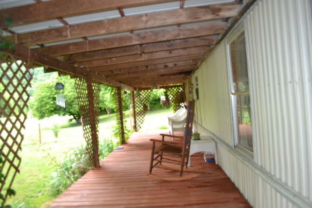 1557 Add Stafford Rd, Hilham, TN 38568
