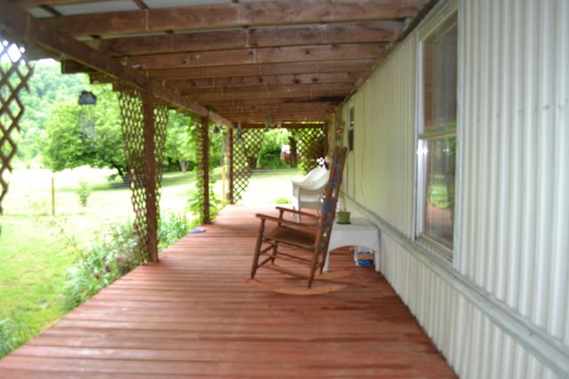 1557 Add Stafford Rd, Hilham, TN 38568