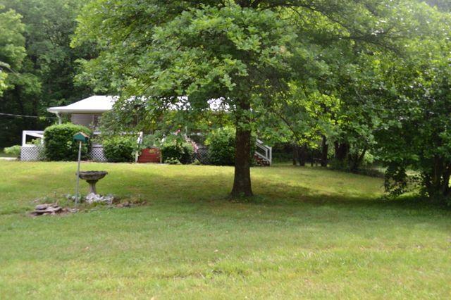 1557 Add Stafford Rd, Hilham, TN 38568