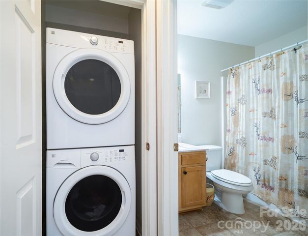 3 Penley Avenue B, Asheville, NC 28804