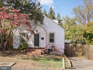 3851 2ND ST N, Arlington, VA 22203