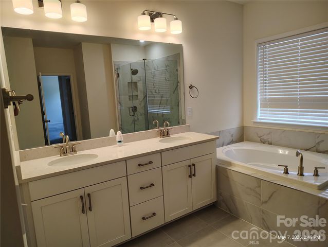 165 Winterberry Street, Mooresville, NC 28117