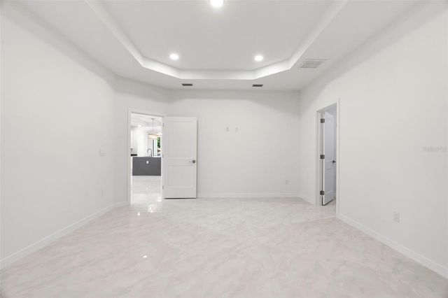8522 N ASHLEY STREET, Tampa, FL 33604