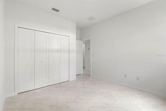 8522 N ASHLEY STREET, Tampa, FL 33604